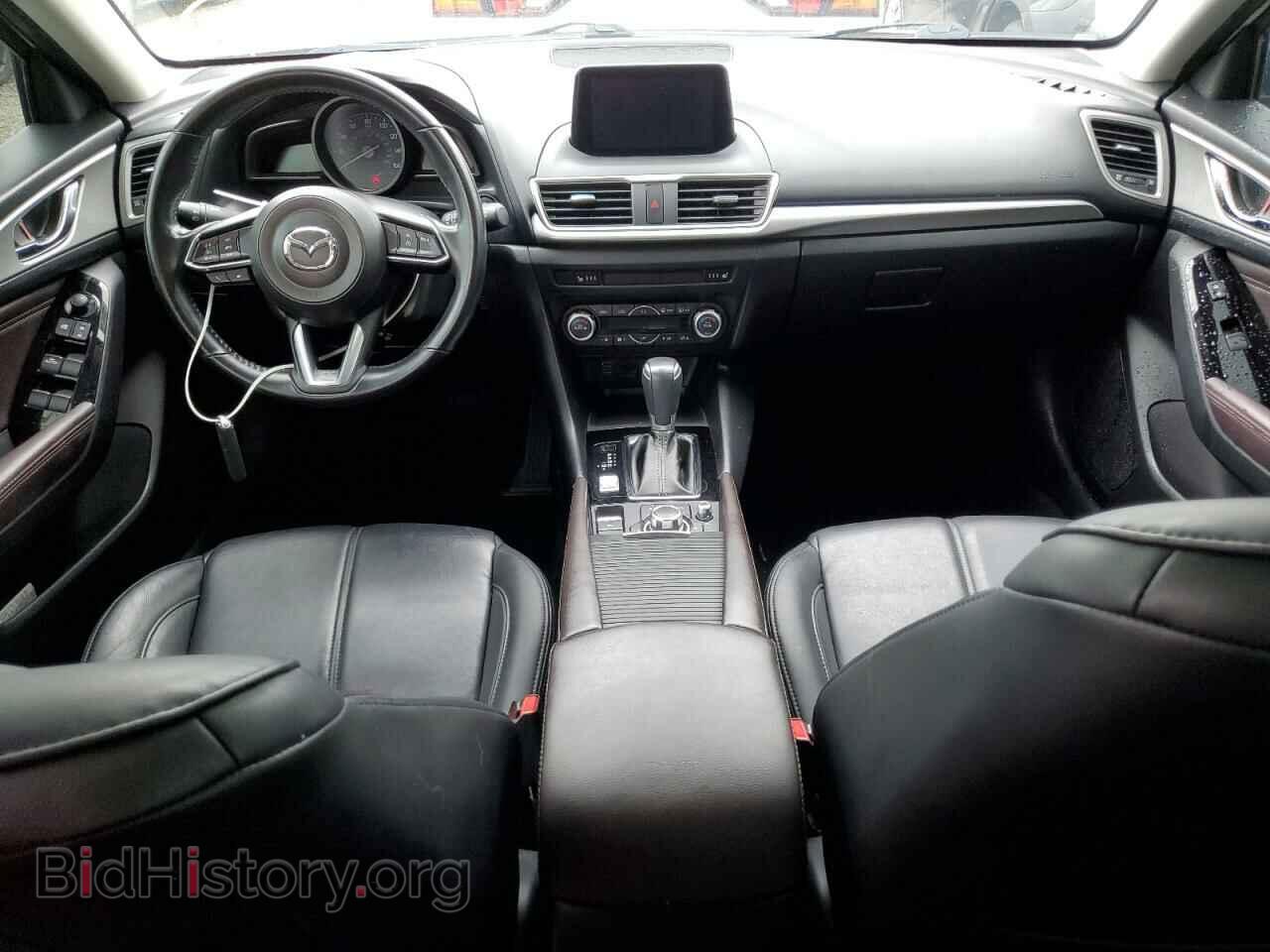 2018 MAZDA 3 - VIN: 3MZBN1L32JM161578 - Фото 8