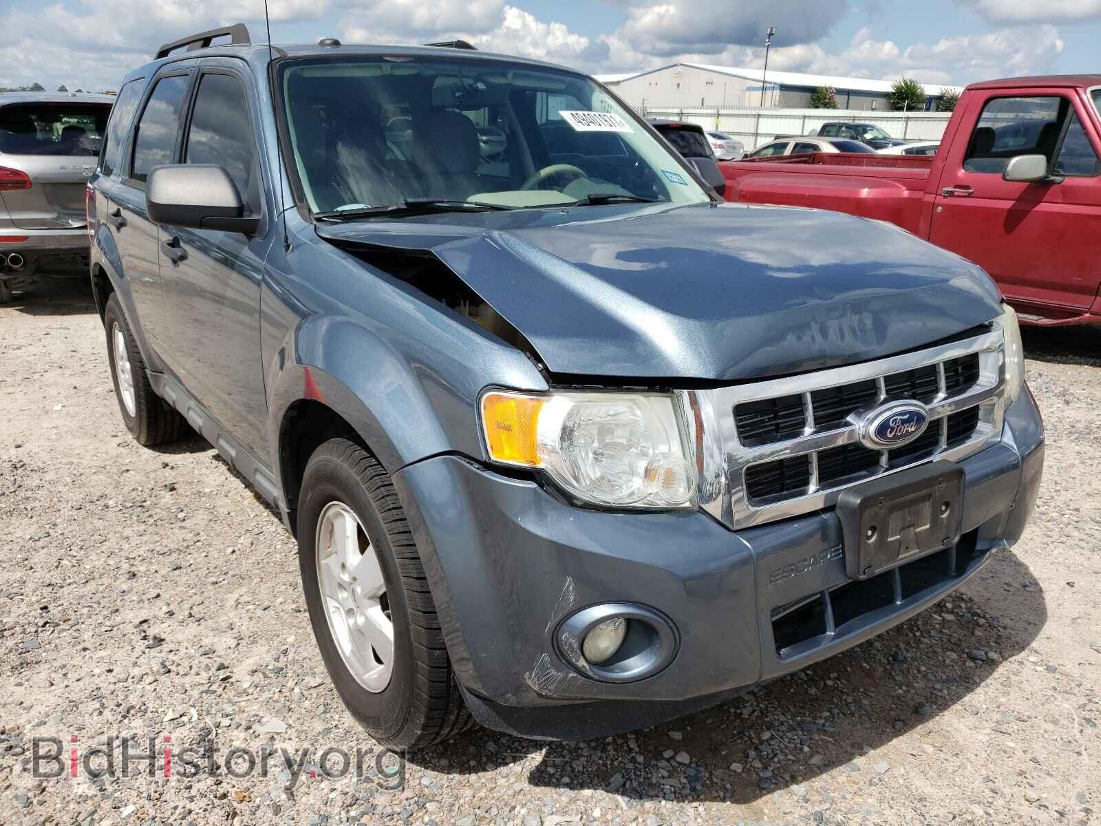 Фотография 1FMCU0D77BKA07233 - FORD ESCAPE 2011