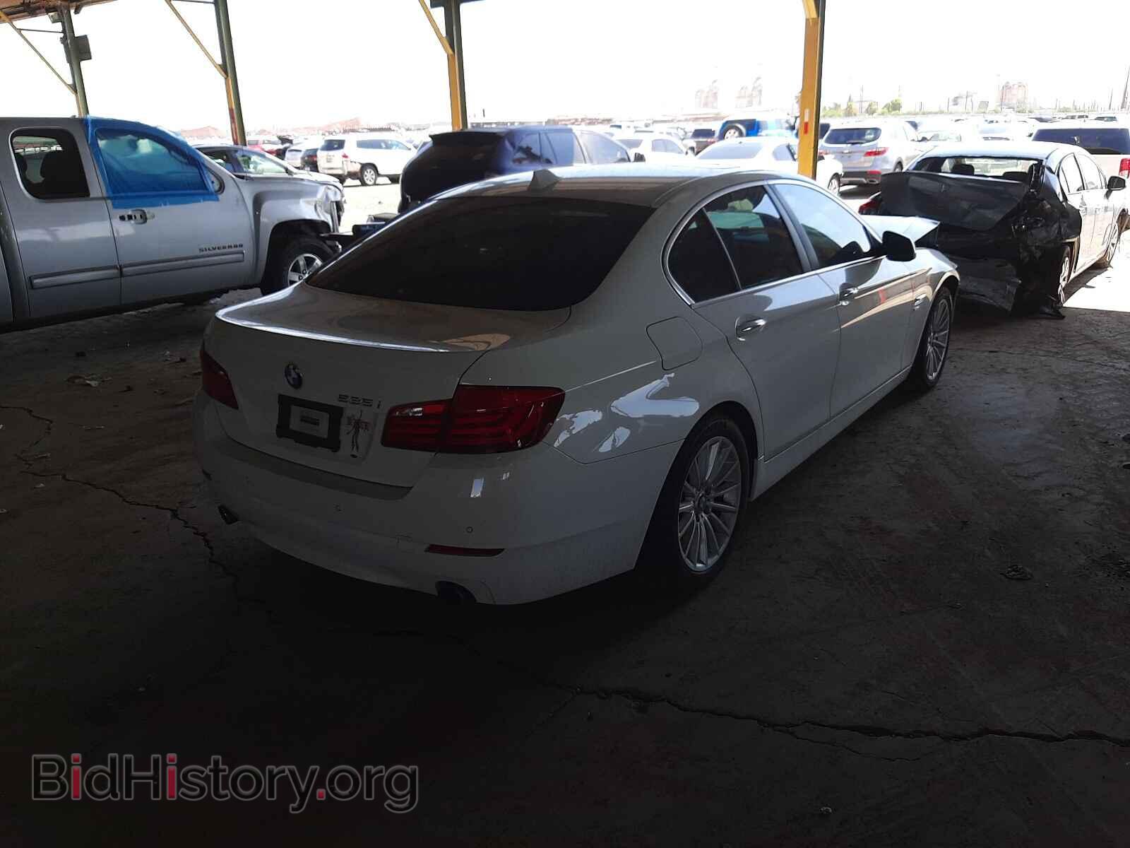 2011 BMW 5 SERIES - VIN: WBAFU7C54BC869908 - Фото 4