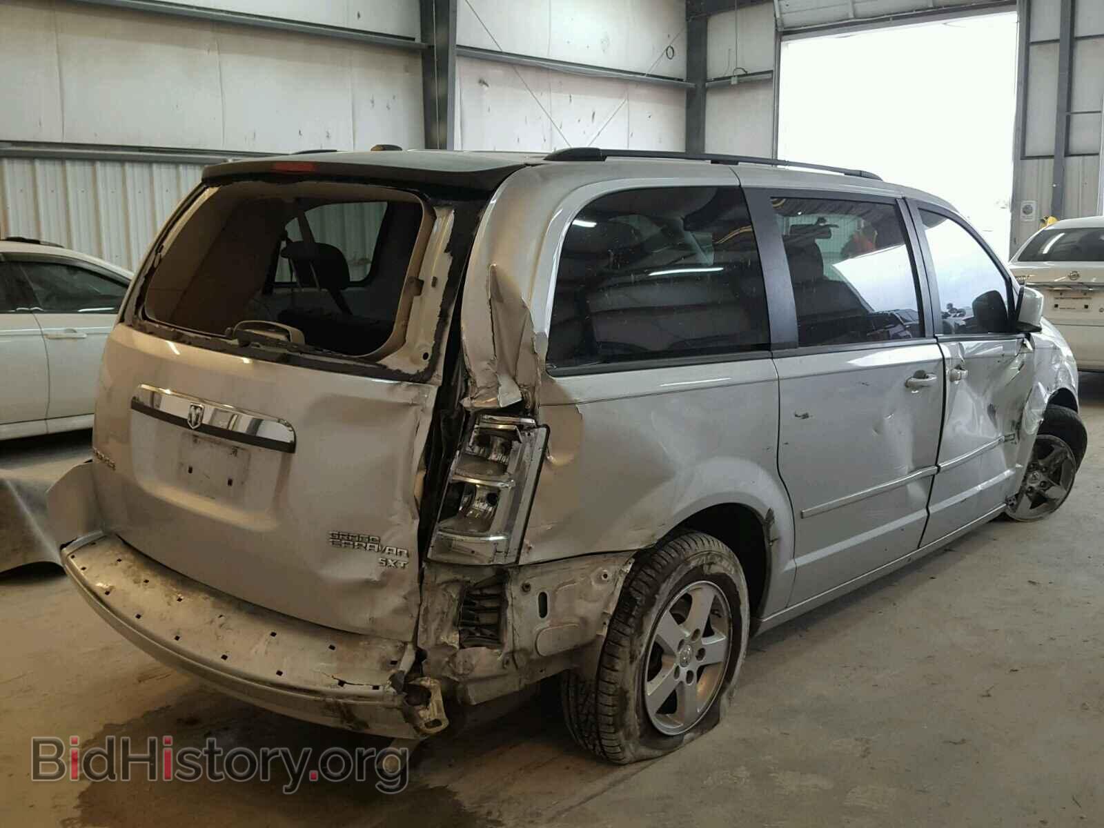 2010 DODGE CARAVAN - VIN: 2D4RN5D11AR331849 - Фото 4