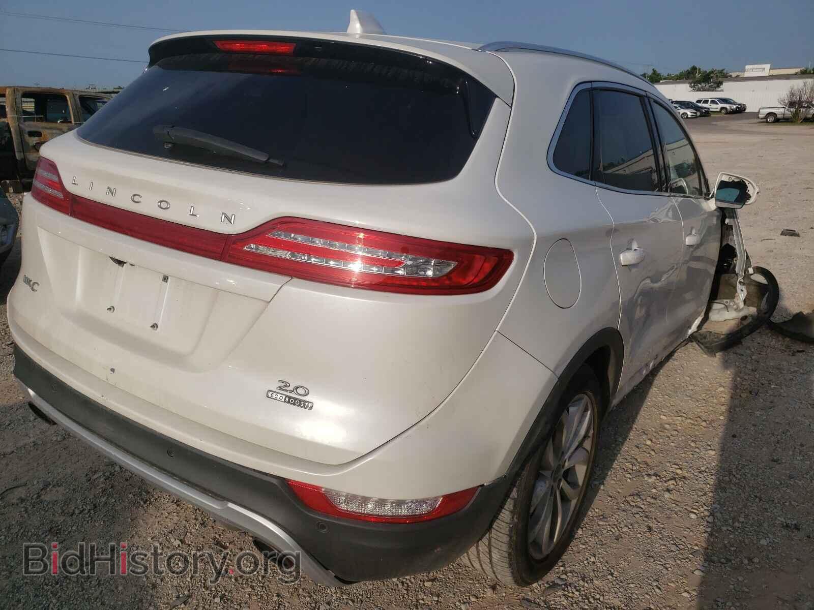 2016 LINCOLN MKC - VIN: 5LMCJ2C95GUJ20291 - Photo 4