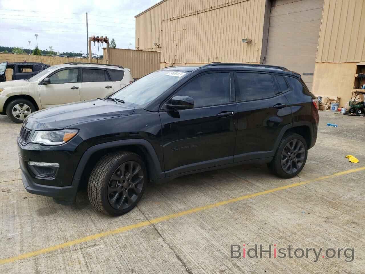 Фотография 3C4NJDCB4KT782851 - JEEP COMPASS 2019