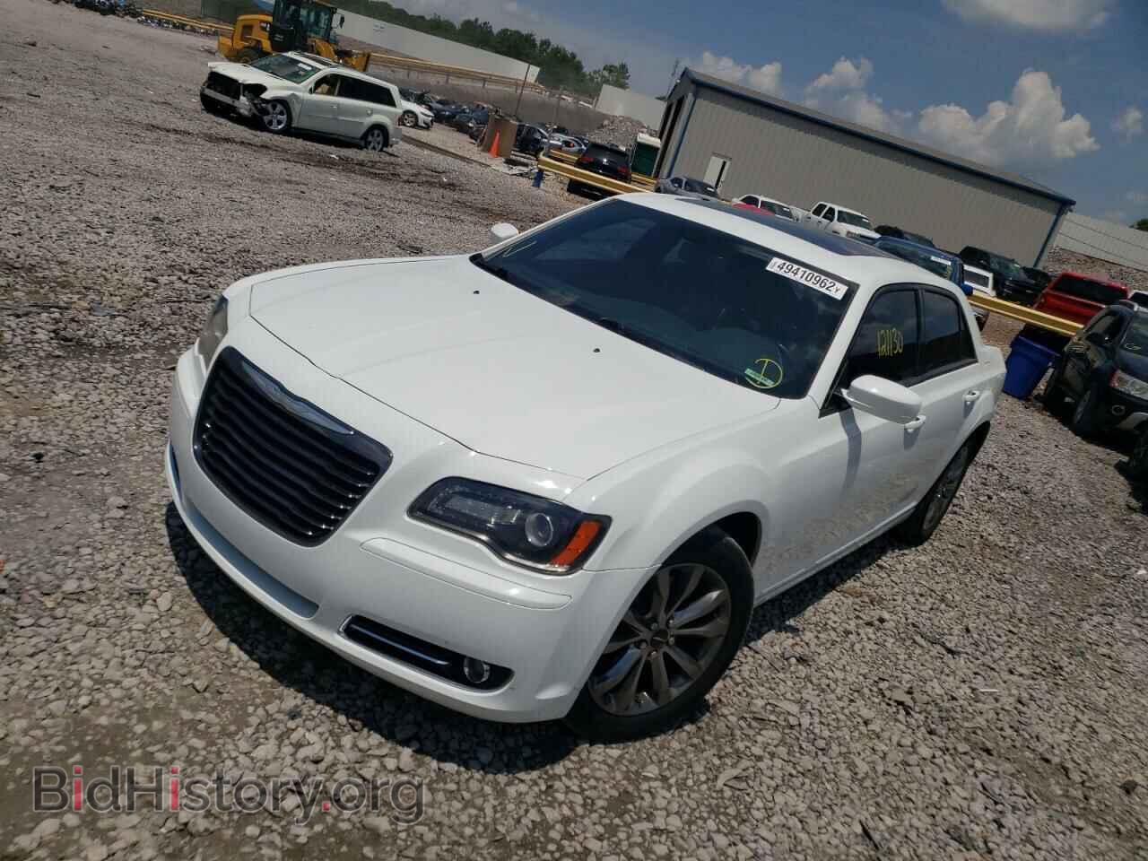2014 CHRYSLER 300 - VIN: 2C3CCAGG8EH384405 - Photo 2