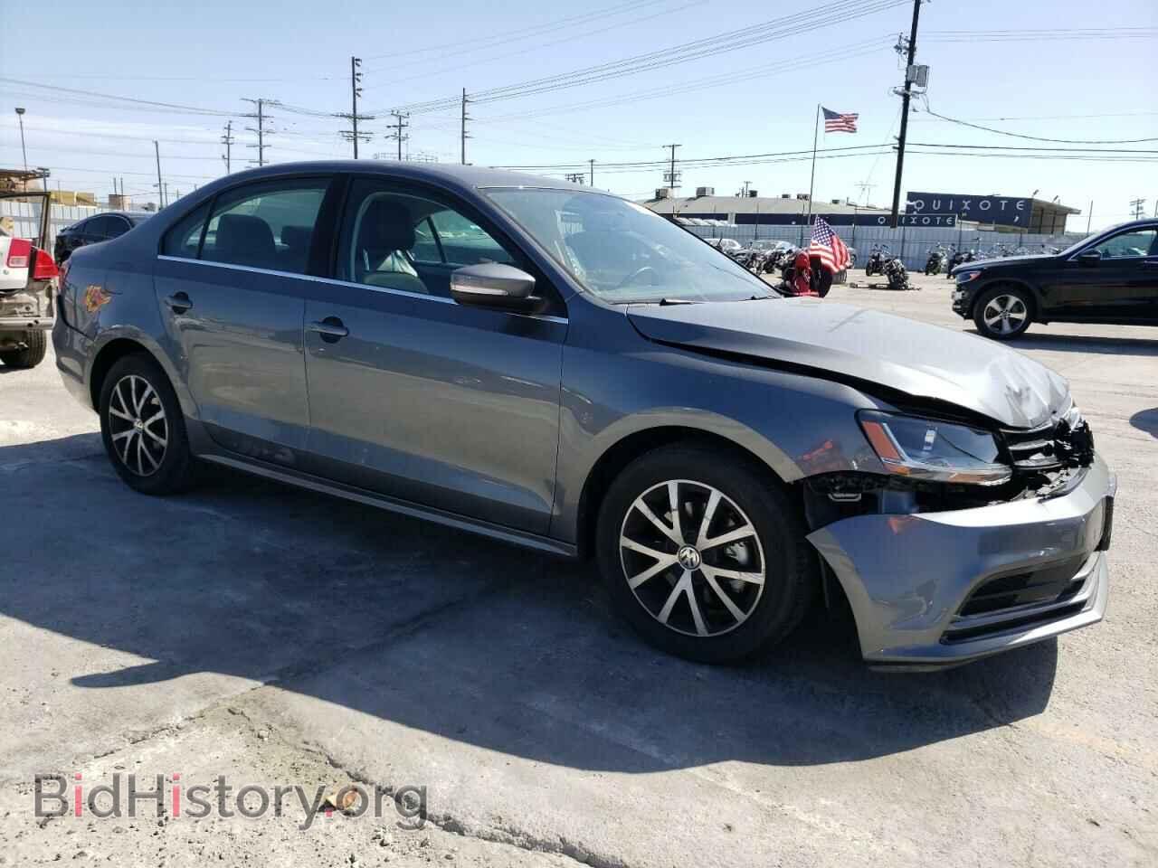 2017 VOLKSWAGEN JETTA - VIN: 3VWDB7AJ3HM413029 - Photo 4