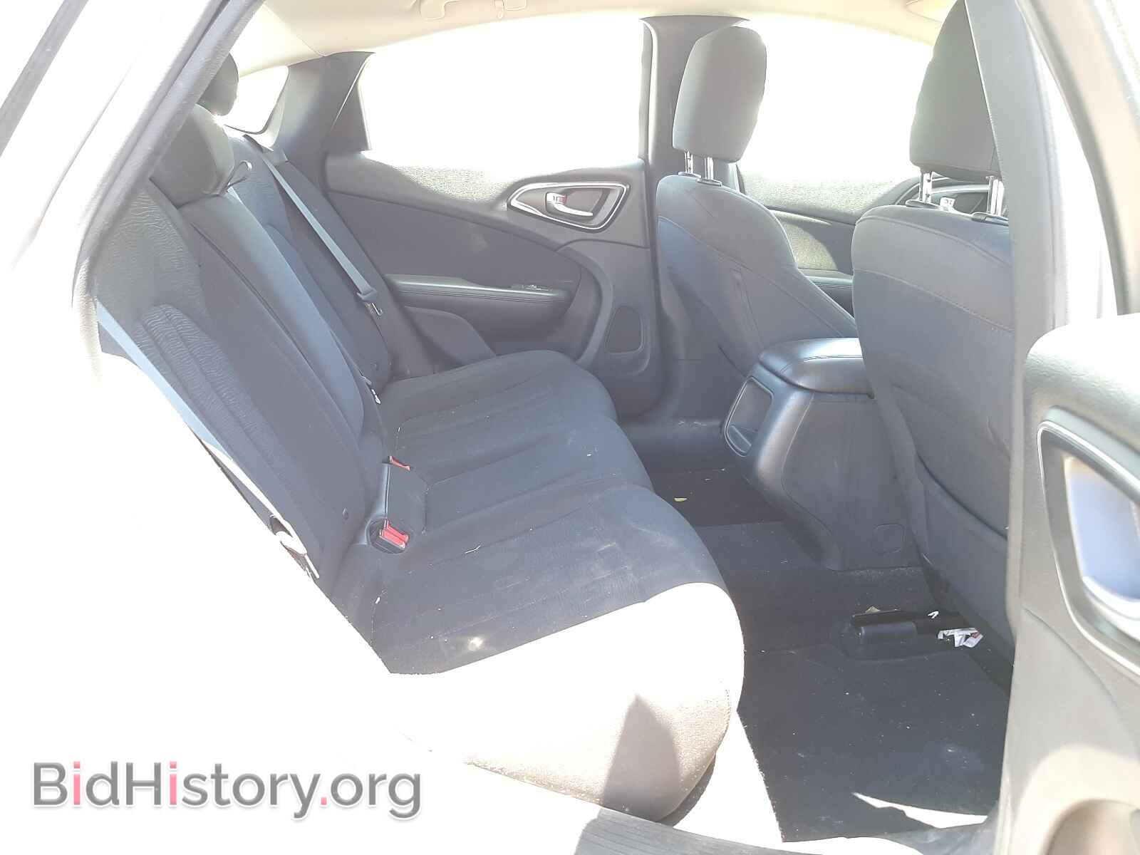 2015 CHRYSLER 200 - VIN: 1C3CCCAB4FN743962 - Фото 6