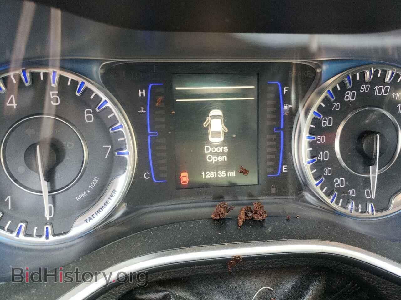 2015 CHRYSLER 200 - VIN: 1C3CCCAB1FN651630 - Фото 8