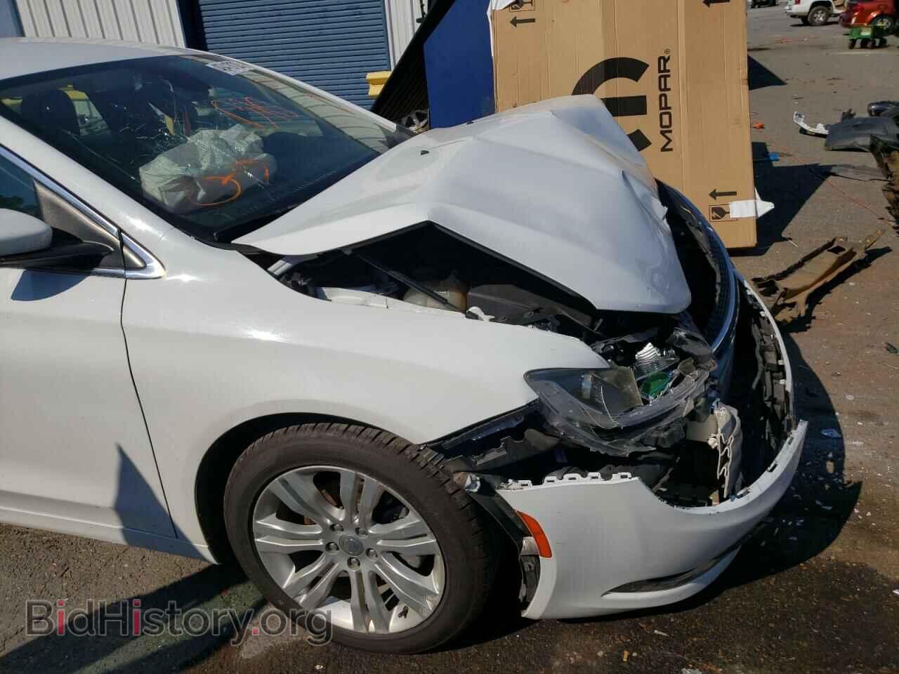 2015 CHRYSLER 200 - VIN: 1C3CCCAB1FN651630 - Фото 9