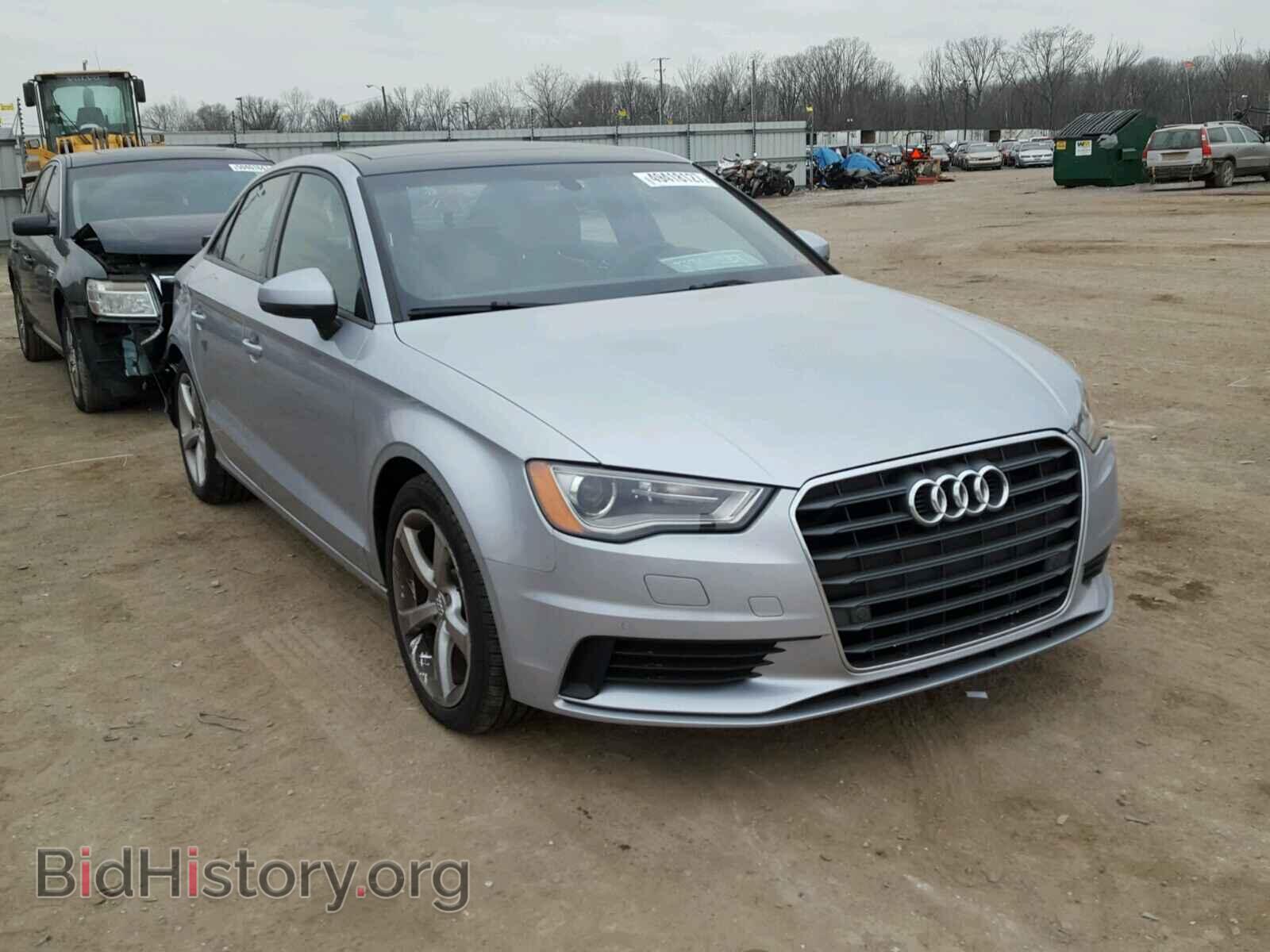 Фотография WAUA7GFF5G1066095 - AUDI A3 2016
