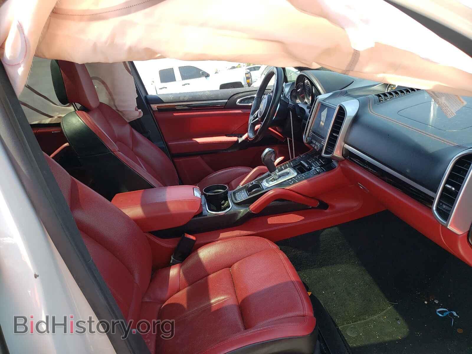 2017 PORSCHE CAYENNE - VIN: WP1AA2A21HKA86382 - Фото 5