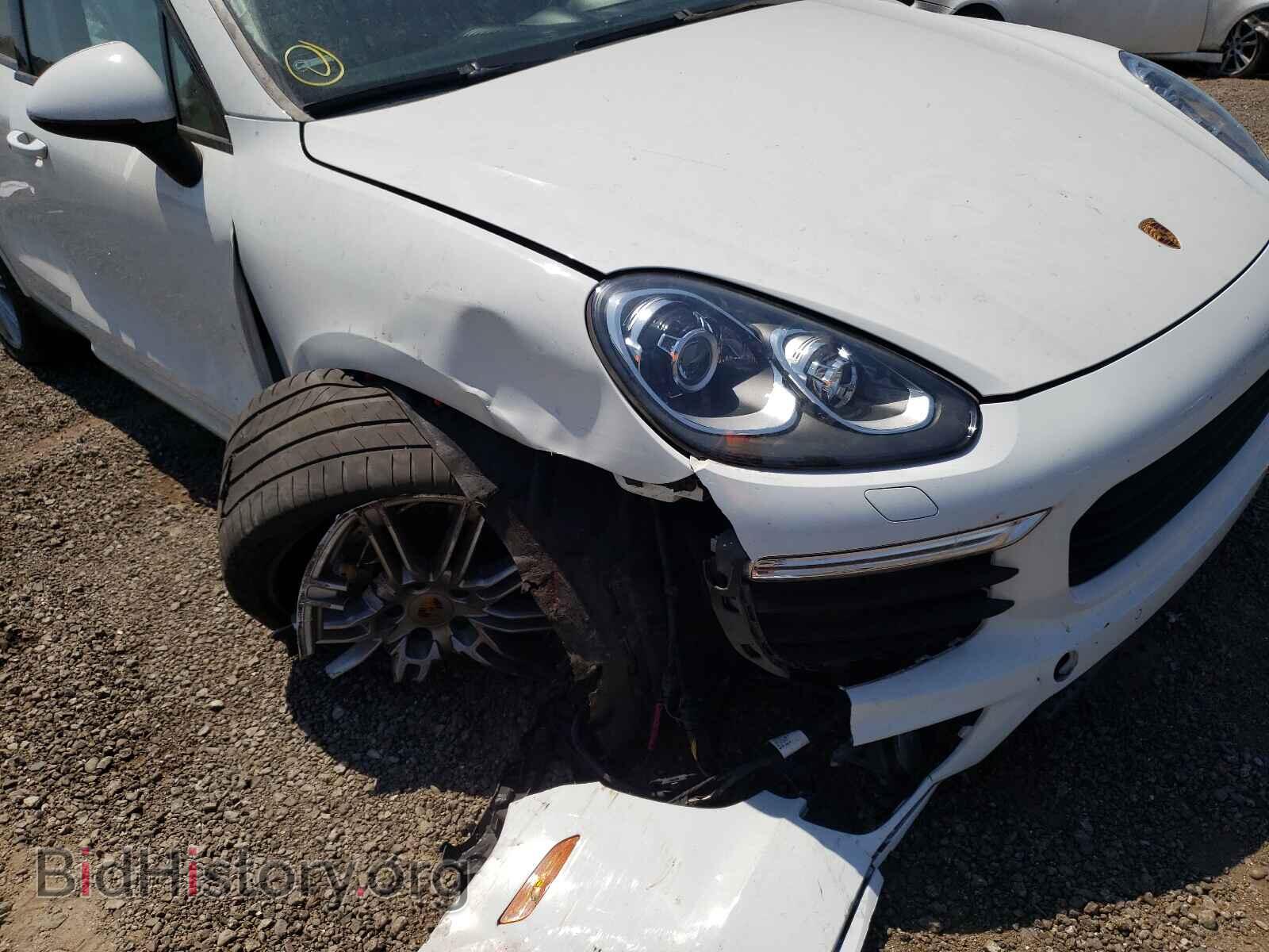 2017 PORSCHE CAYENNE - VIN: WP1AA2A21HKA86382 - Фото 9