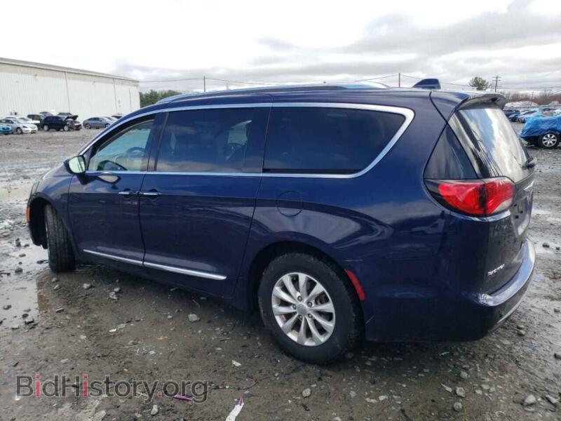 2019 Chrysler PACIFICA (VIN 2C4RC1BG3KR561011) — photo 2 of 13