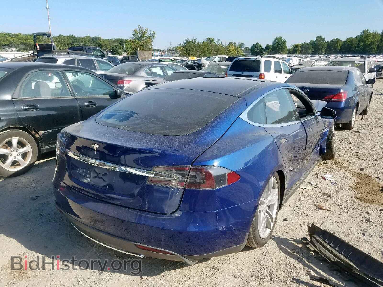2015 TESLA MODEL S - VIN: 5YJSA1E25FF112731 - Фото 4