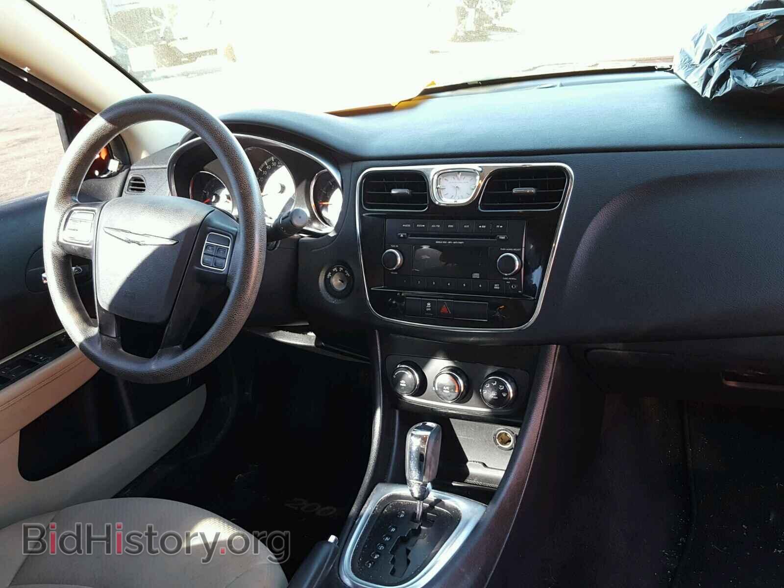 2013 CHRYSLER 200 - VIN: 1C3CCBAB1DN636178 - Фото 9