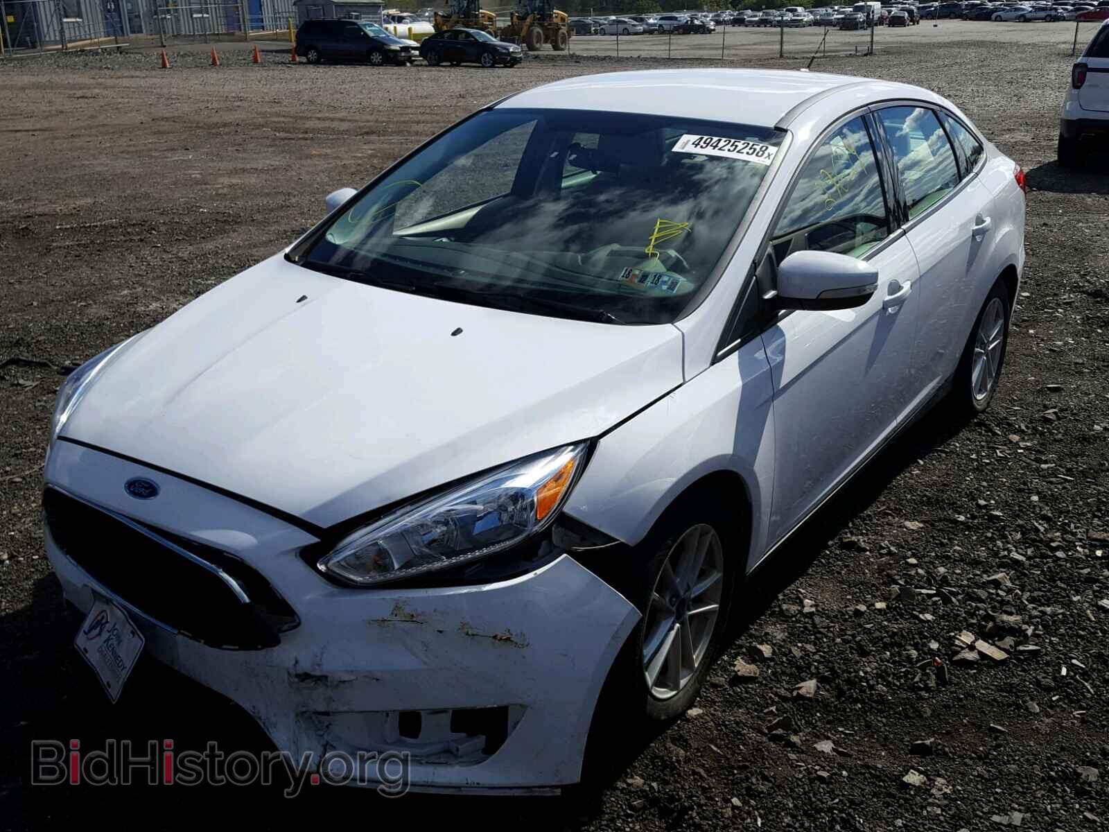 2017 FORD FOCUS - VIN: 1FADP3F2XHL335970 - Фото 2
