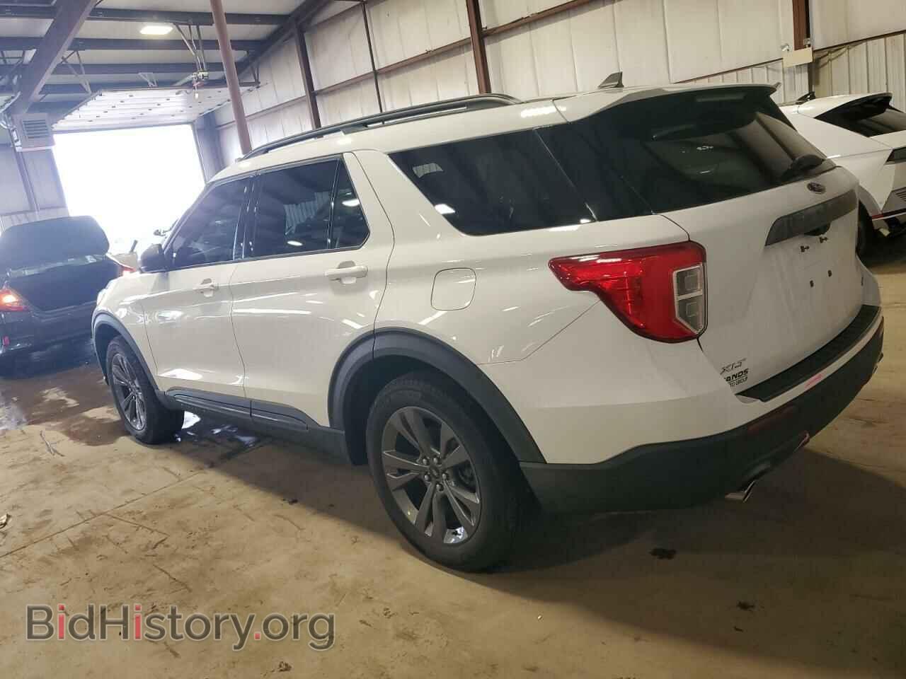 2021 FORD EXPLORER - VIN: 1FMSK8DH8MGA76933 - Фото 2