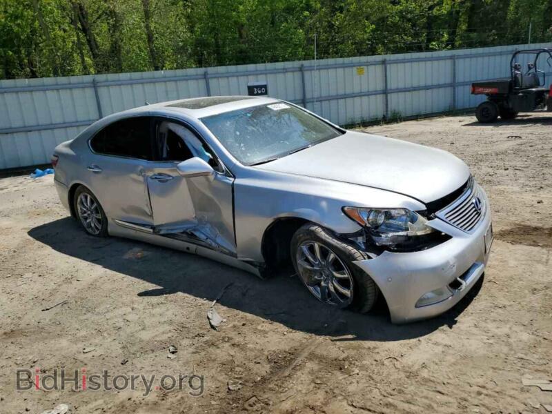 2007 Lexus LS460 (VIN JTHBL46F575042601) — photo 4 of 12
