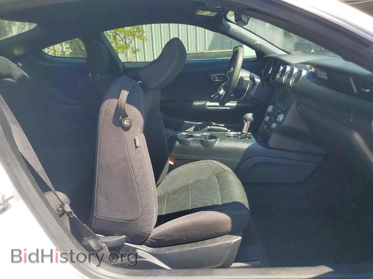 2016 FORD MUSTANG - VIN: 1FA6P8AM6G5230201 - Фото 10