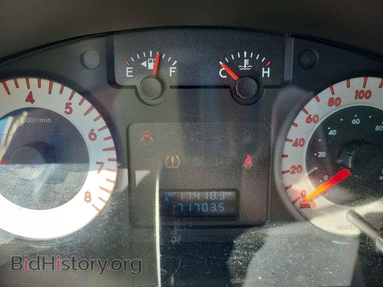 2011 MAZDA TRIBUTE - VIN: 4F2CY9C78BKM01693 - Фото 9