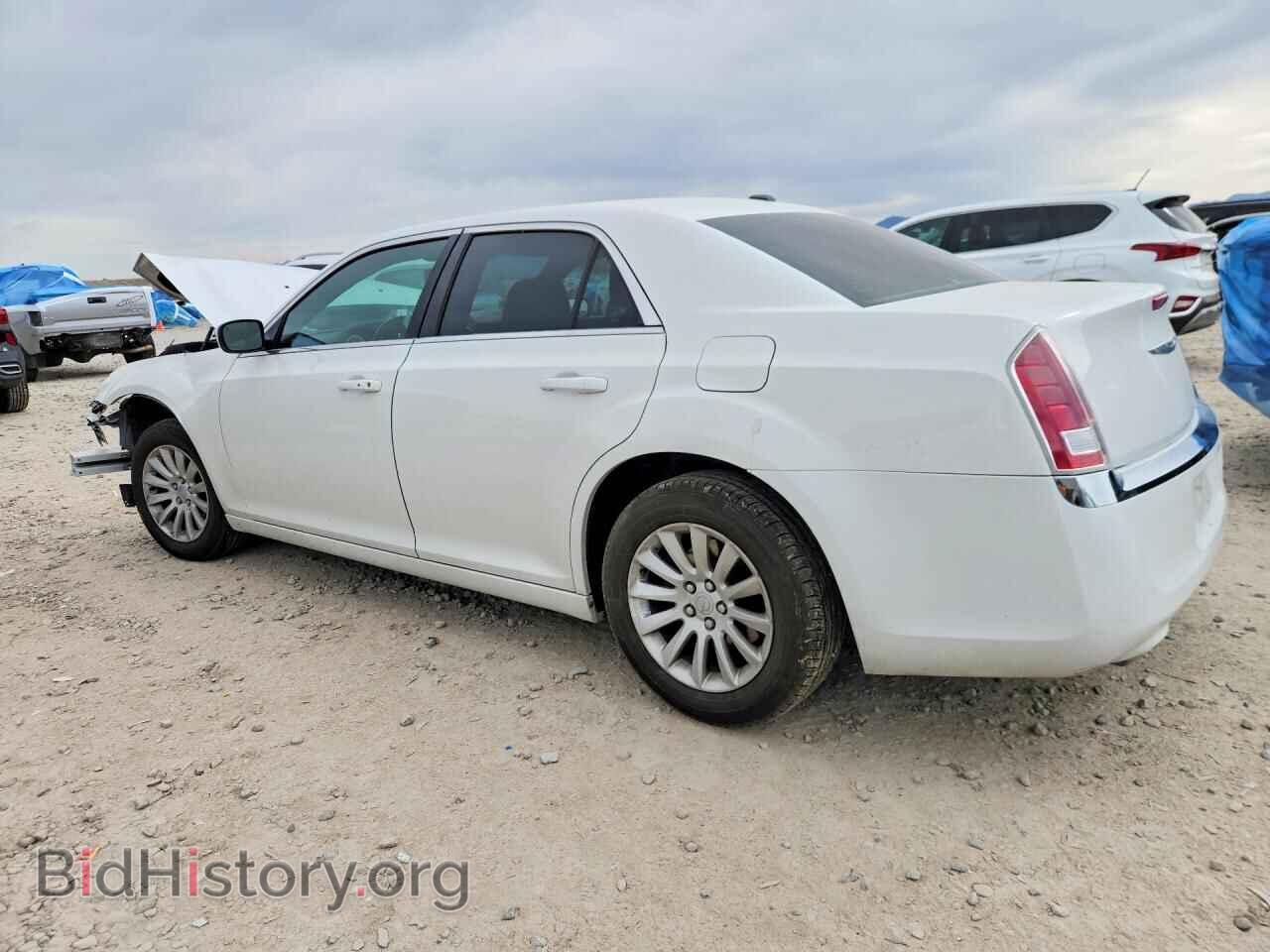 2014 CHRYSLER 300 - VIN: 2C3CCAAG2EH200083 - Фото 2