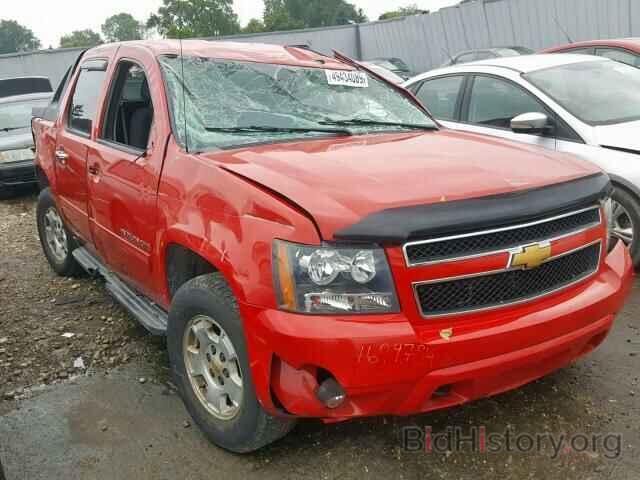 Photo 3GNVKEE05AG271629 - CHEVROLET AVALANCHE 2010