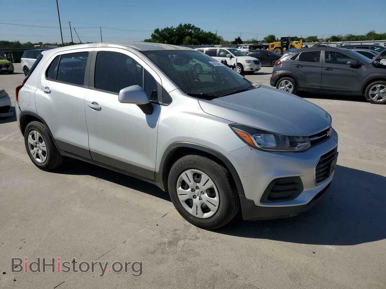 2018 CHEVROLET TRAX - VIN: 3GNCJKSB4JL368195 - Фото 4