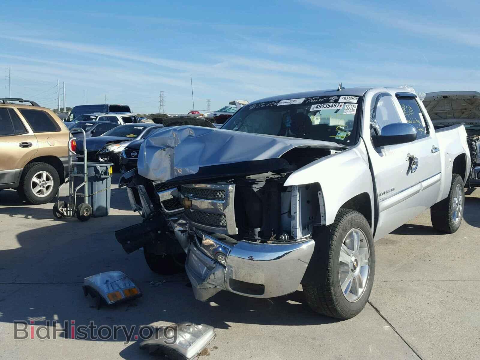 2013 CHEVROLET SILVERADO - VIN: 3GCPCSE06DG324274 - Photo 2
