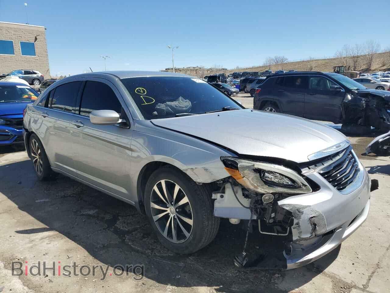 2013 CHRYSLER 200 - VIN: 1C3CCBBG7DN712058 - Фото 4