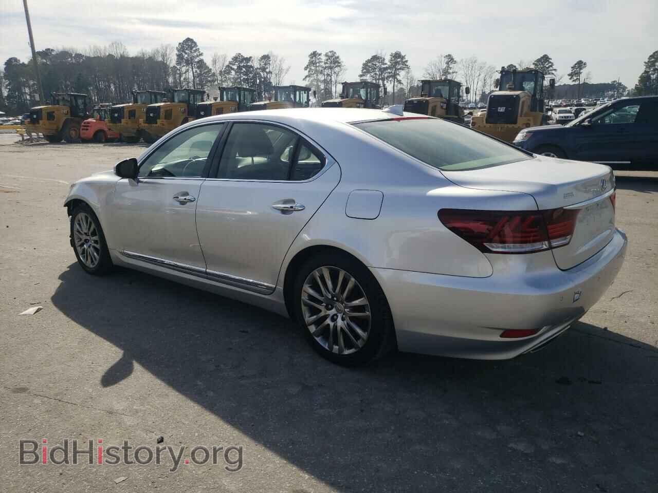 2016 LEXUS LS460 - VIN: JTHBL5EF7G5140603 - Фото 2