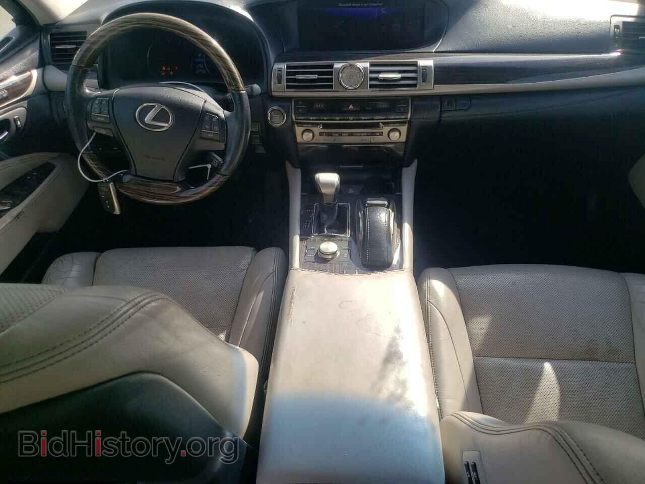 2016 LEXUS LS460 - VIN: JTHBL5EF7G5140603 - Фото 8
