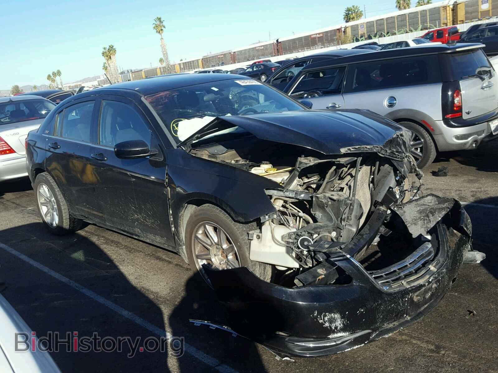 Фотография 1C3CCBAB5CN236106 - CHRYSLER 200 2012