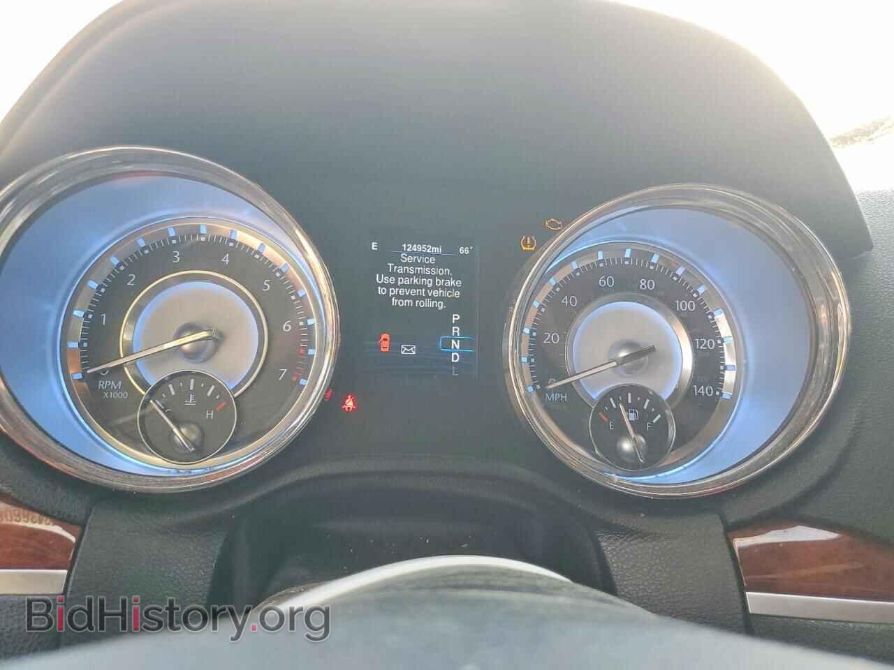 2013 CHRYSLER 300 - VIN: 2C3CCAAG6DH672379 - Фото 9