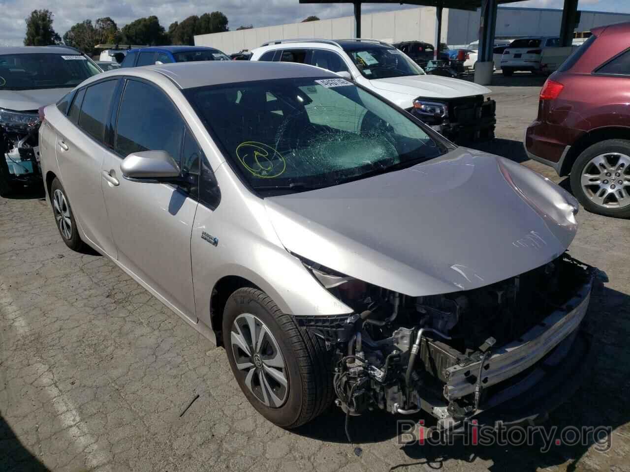 Photo JTDKARFP4H3067290 - TOYOTA PRIUS 2017