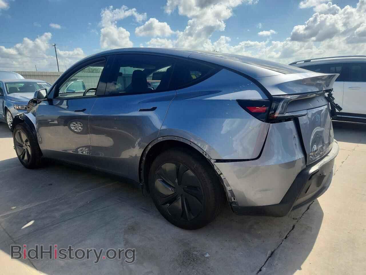 2026 TESLA MODEL Y - VIN: 7SAYGDEE3TA396814 - Фото 2