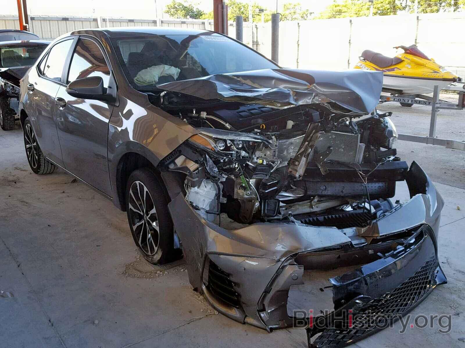 Photo 5YFBURHE1HP653083 - TOYOTA COROLLA 2017