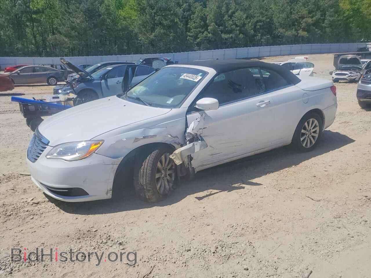 Photo 1C3BCBEB5DN526594 - CHRYSLER 200 2013