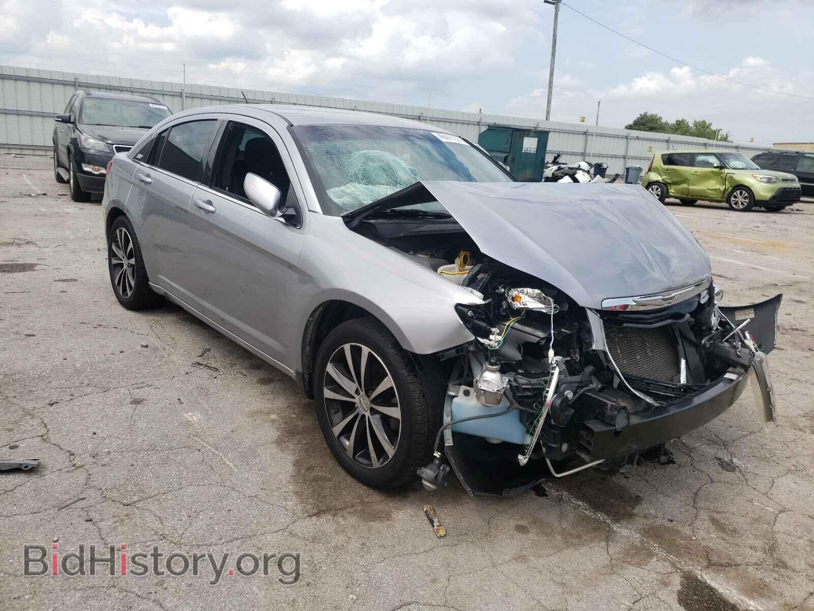 Фотография 1C3CCBBB7DN584960 - CHRYSLER 200 2013