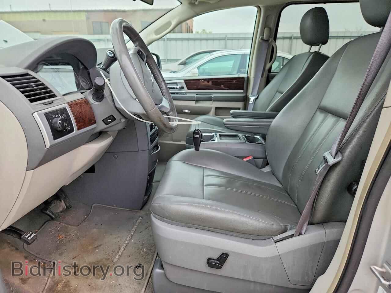 2010 CHRYSLER MINIVAN - VIN: 2A4RR5D18AR189169 - Фото 7