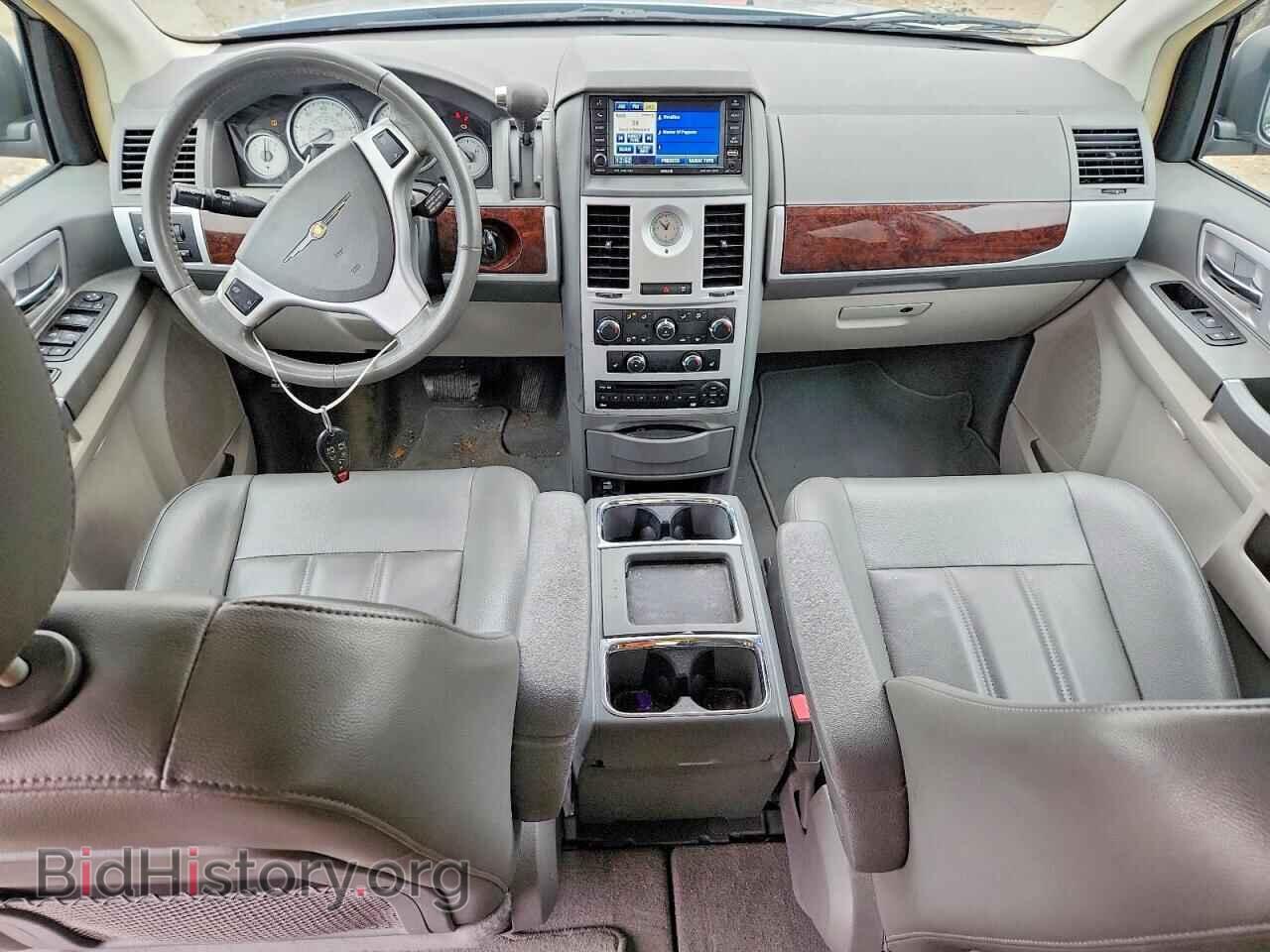2010 CHRYSLER MINIVAN - VIN: 2A4RR5D18AR189169 - Фото 8