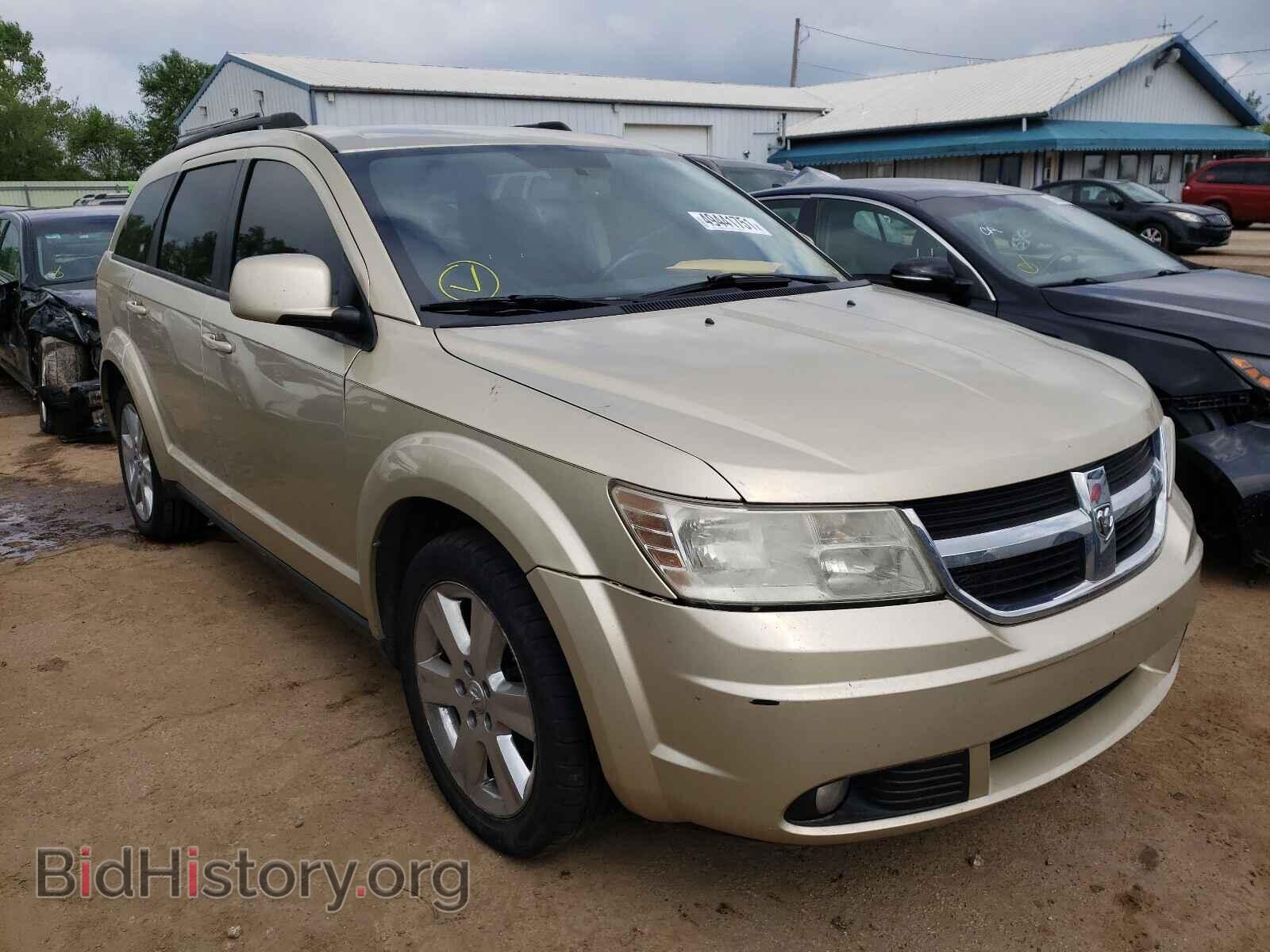 Фотография 3D4PG5FV6AT109130 - DODGE JOURNEY 2010