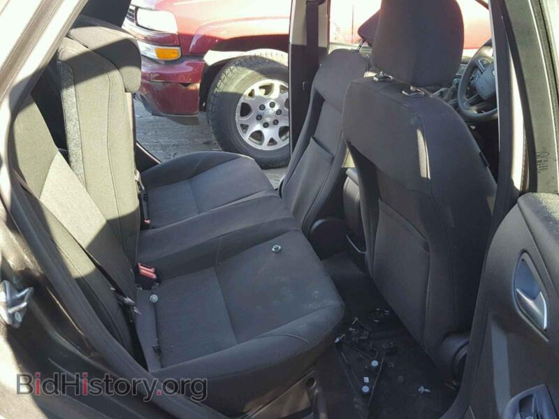 2015 Ford FOCUS (VIN 1FADP3F21FL239092) — фото 6 из 10