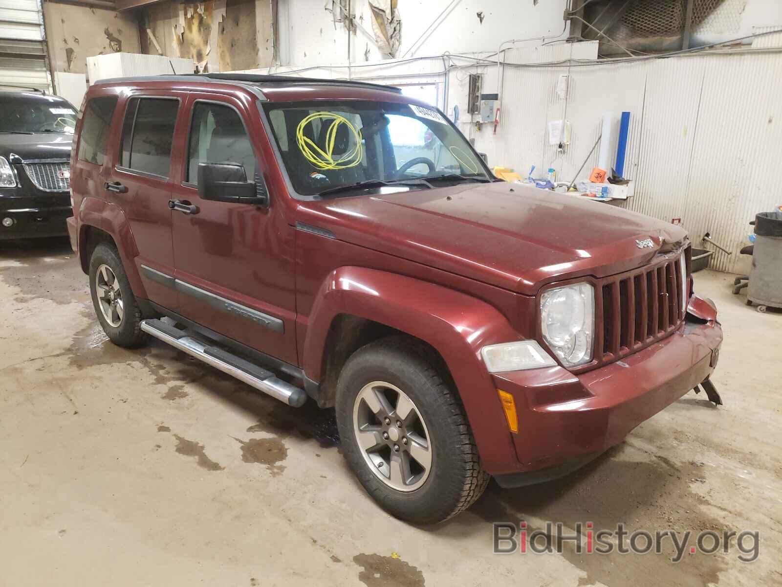 Photo 1J8GN28K18W244825 - JEEP LIBERTY 2008