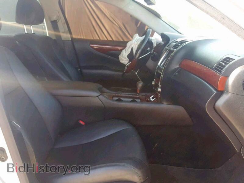 2007 Lexus LS460 (VIN JTHGL46F975011311) — фото 5 из 10