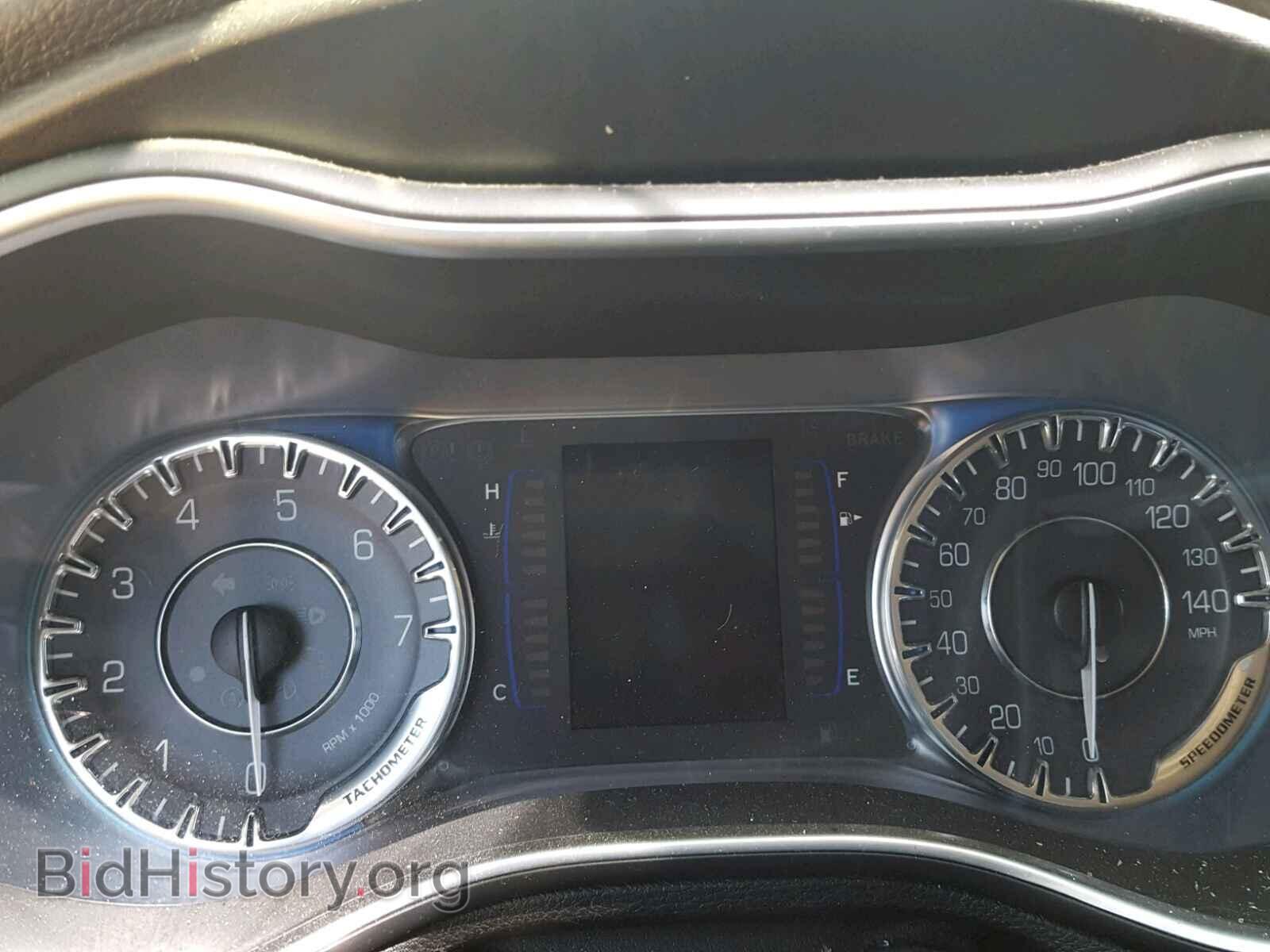 2015 CHRYSLER 200 - VIN: 1C3CCCAB5FN669676 - Фото 8
