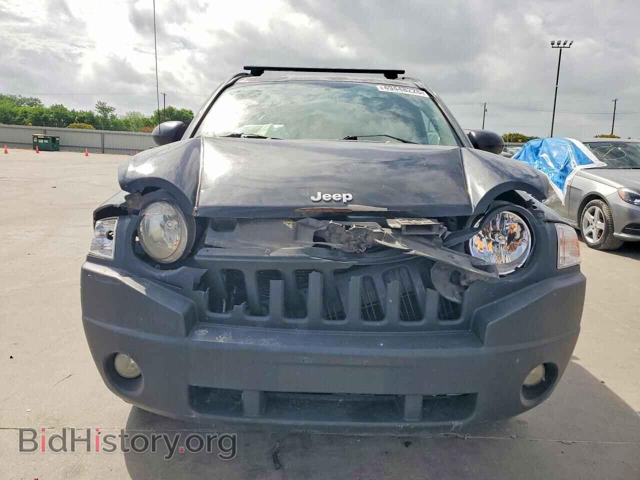 2010 JEEP COMPASS - VIN: 1J4NT4FB3AD642424 - Фото 5