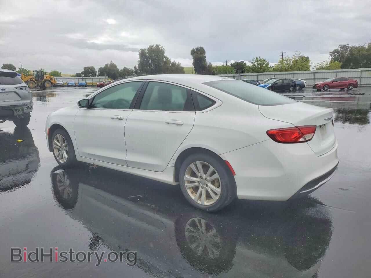 2016 CHRYSLER 200 - VIN: 1C3CCCAB1GN154790 - Фото 2