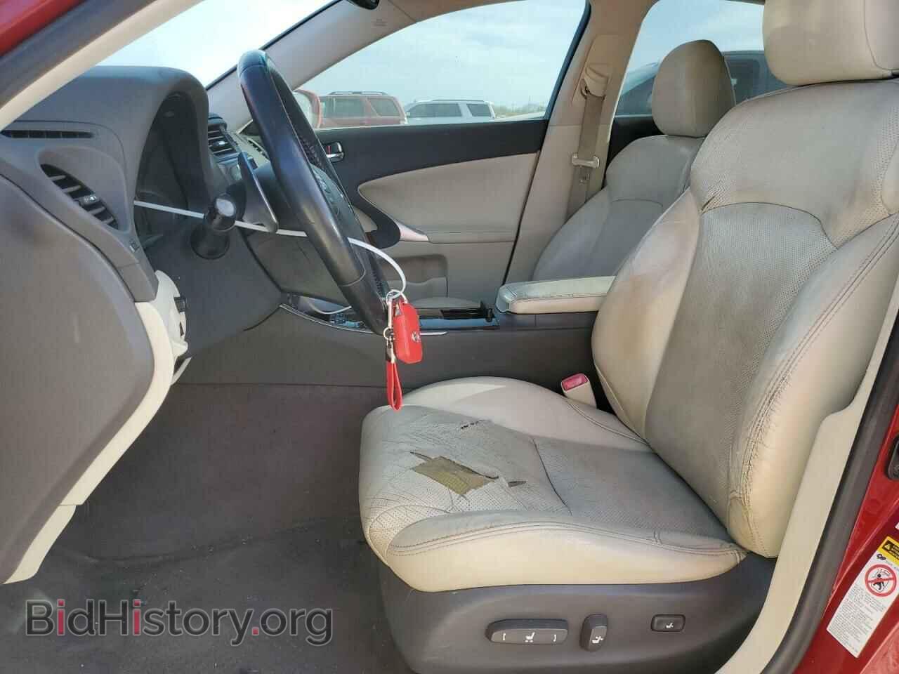 2010 LEXUS IS - VIN: JTHBF5C22A5119933 - Photo 7