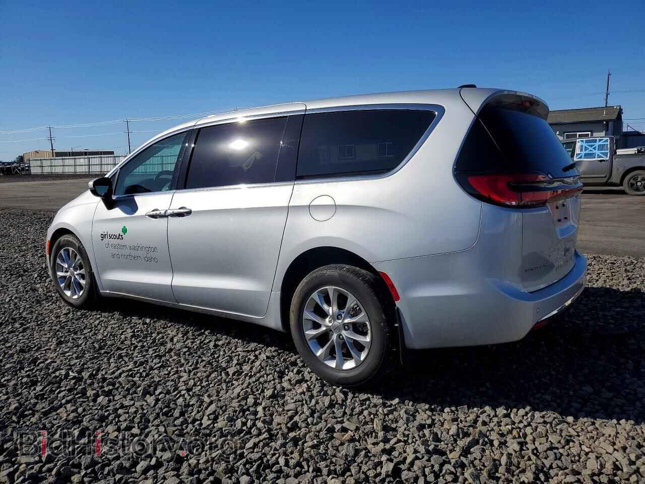 2023 CHRYSLER PACIFICA - VIN: 2C4RC3BG8PR593472 - Photo 2