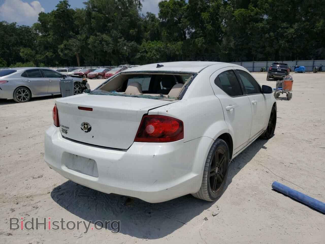 2011 DODGE AVENGER - VIN: 1B3BD1FBXBN555895 - Фото 4