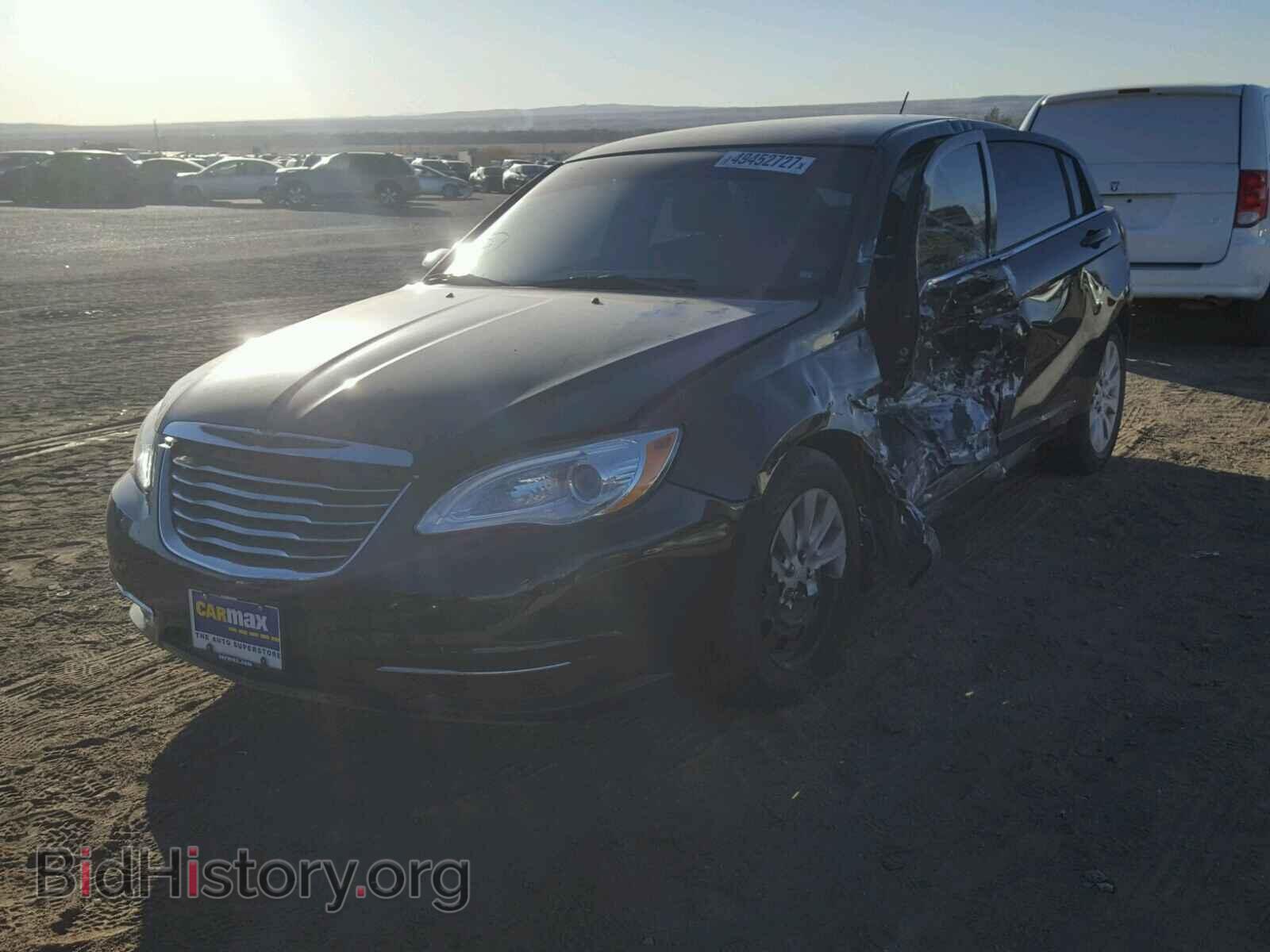 2012 CHRYSLER 200 - VIN: 1C3CCBAB9CN274079 - Фото 2