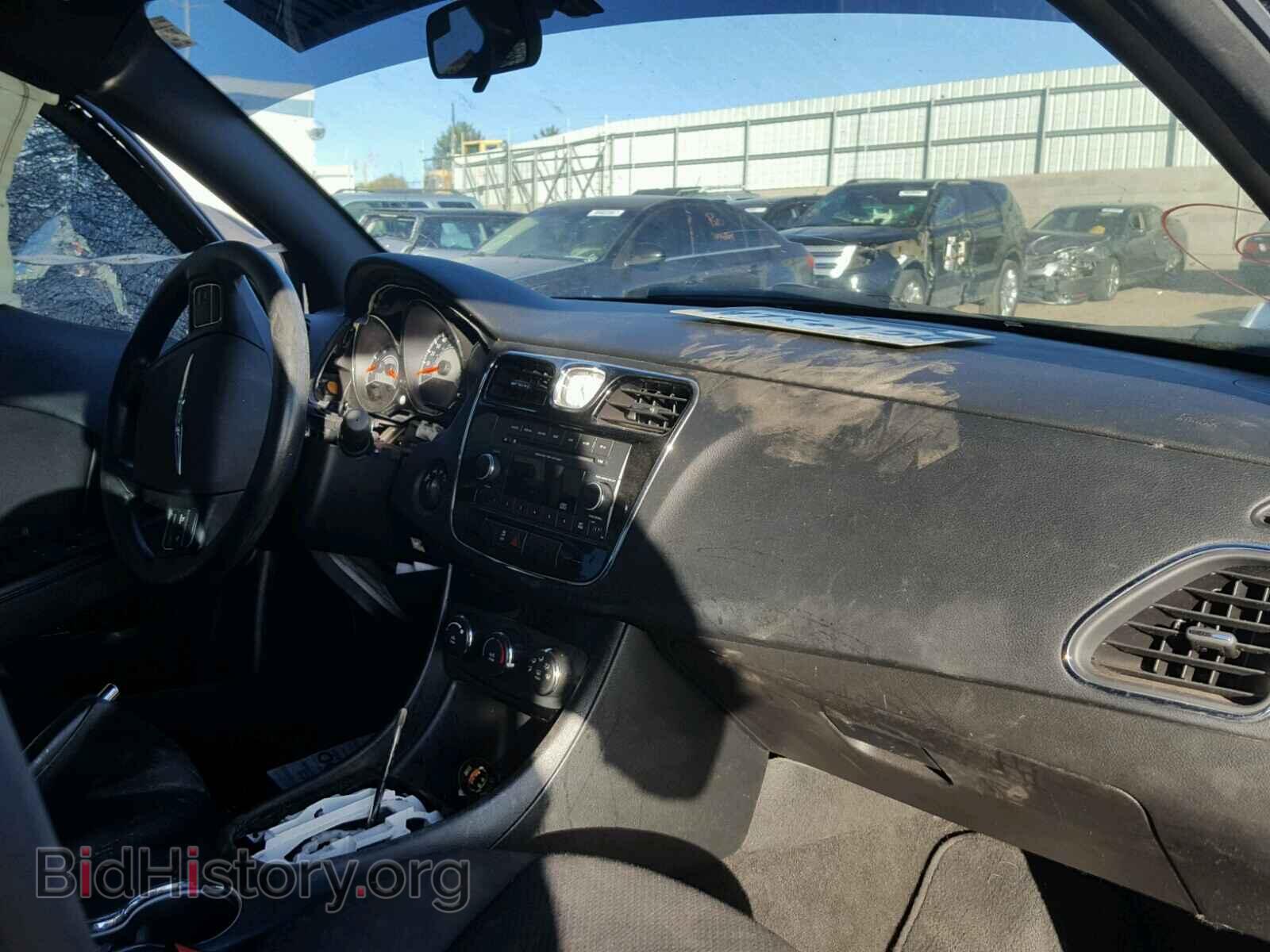 2012 CHRYSLER 200 - VIN: 1C3CCBAB9CN274079 - Фото 9